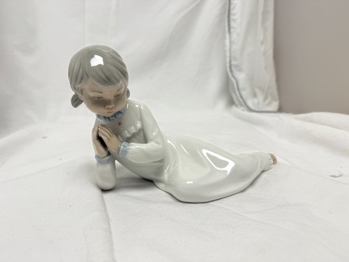 Nao lladro praying girl - nao, by