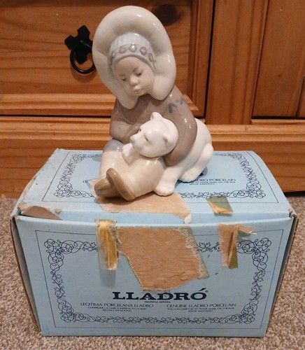 Lladro eskimo child with polar - lladro,