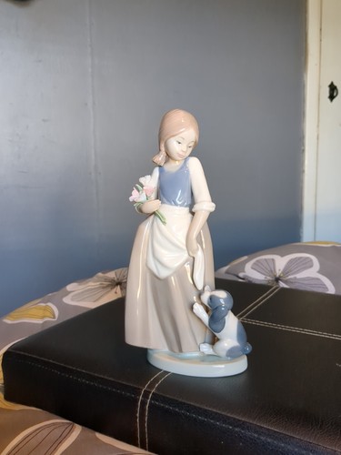 Nai lladro figurine how - lladro,