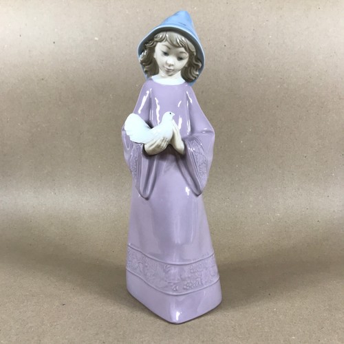 Nao lladro caressing the - nao,