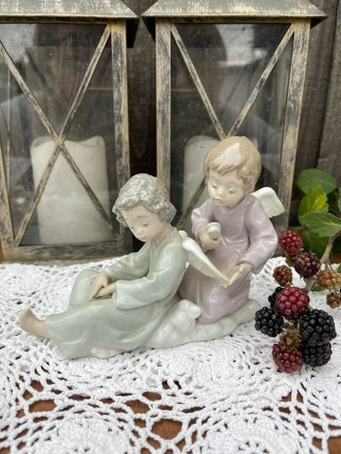 Lladro angel figurine - , 5727
