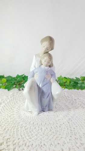Lladro nao moment with mommy - lladro,