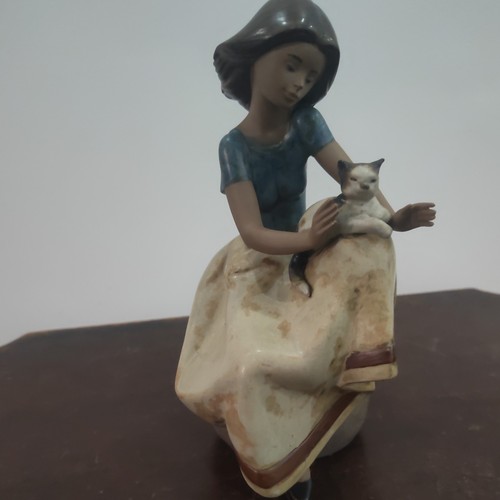 Lladro figurine 2169 - lladro,