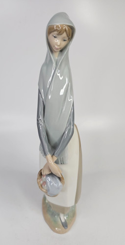 Lladro lady with basket - lady,