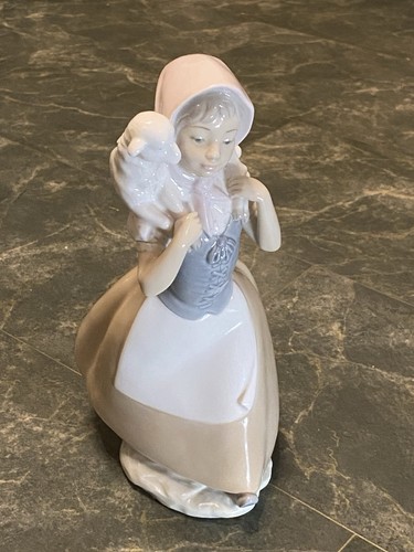 Nao figure good shepherdess - good,