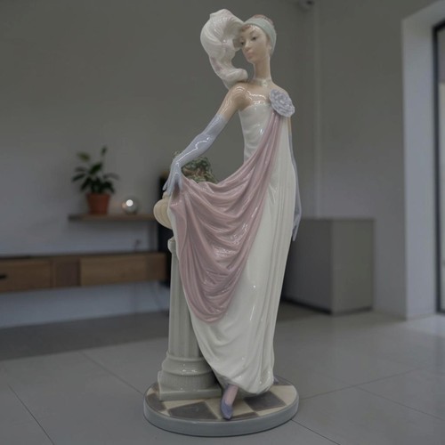 Lladro daisa 5283 - daisa, of