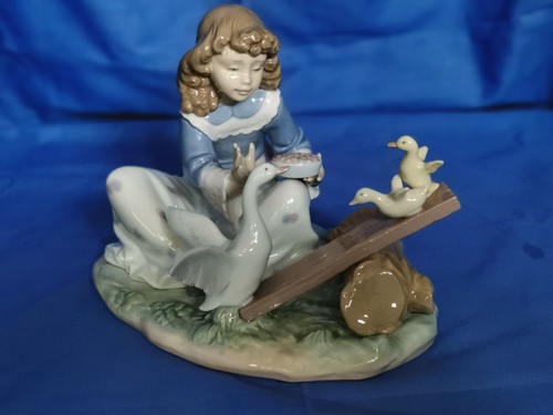 Lladro figurine barnyard - figurine,