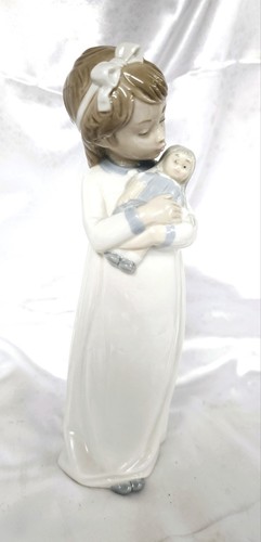 Lladro nao ready for - lladro,