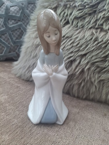 Lladro figurine - lladro,