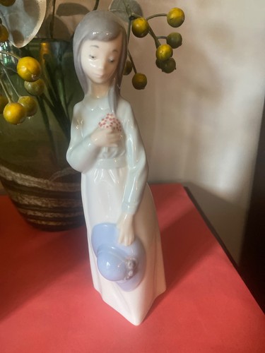 Lladro nao girl - -, and