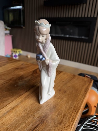 Lladro porcelain figure king - figure,