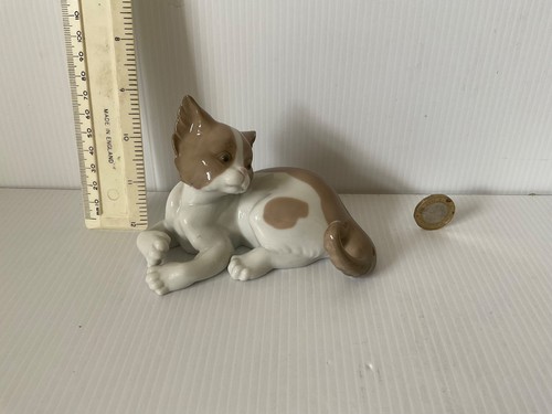 Lladro spain rare vintage cat - spain,