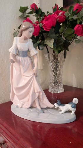 Nao lladro figurine let s - nao,