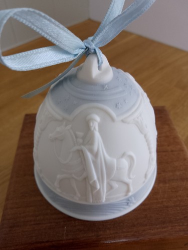 Lladro christmas bell 1990 - lladro,