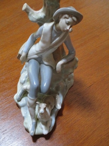 Lladro 1970s porcelain boy - porcelain,,
