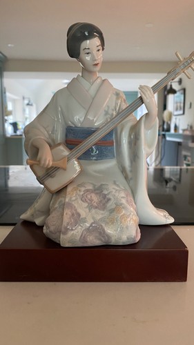 Lladro 8224 giesha girl rare - giesha, girl.