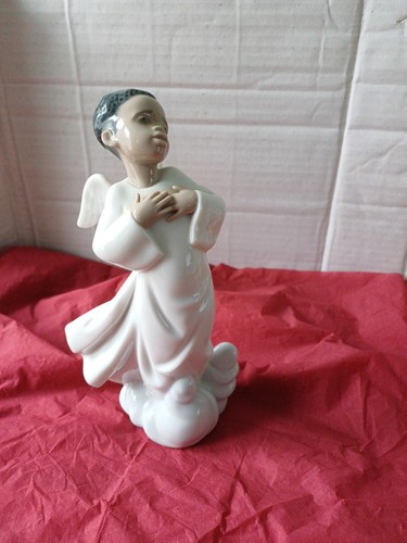 Lladro boy angel filled - boy,