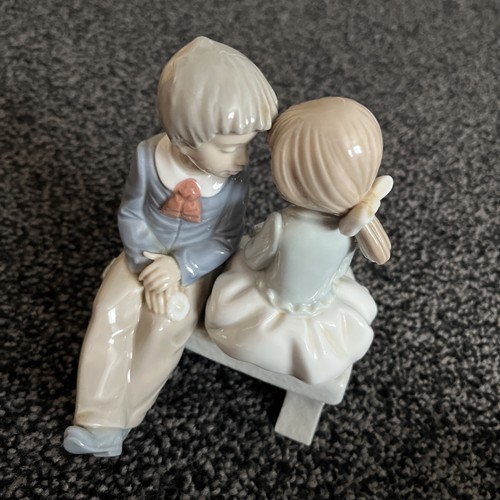 Nao lladro figurine - nao,
