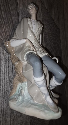 Lladro spanish porcelain - spanish,