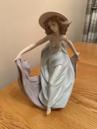 Lladro 05662 may dance - 05662, dance"