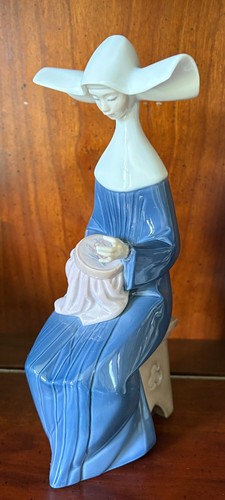Retired lladro time sew - lladro, to