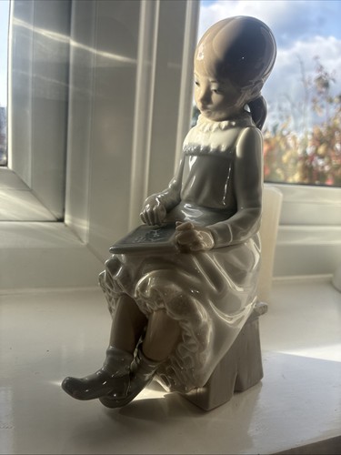 Rosal lladro porcelain - rosal/lladro,