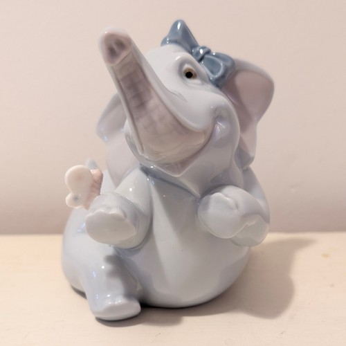 Nao lladro don tell - nao,