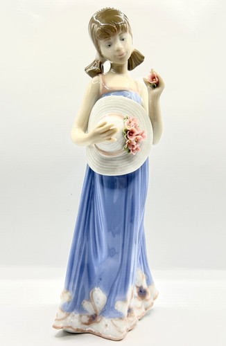 Lladro courtney 5648 girl - lladro,