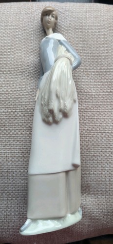 Nao lladro porcelain - lladro,