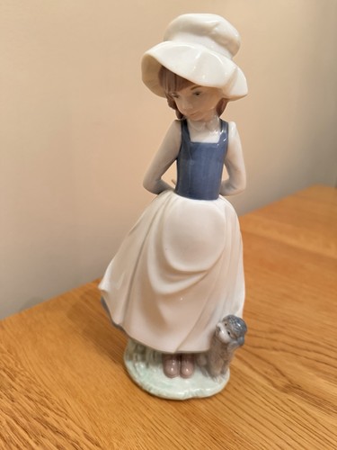 Beautiful retired nao - retired,