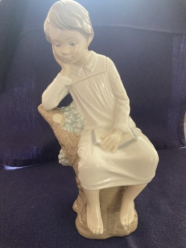 Lladro number 4876 little - lladro,