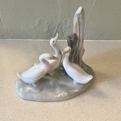 Nao lladro figurines - nao,