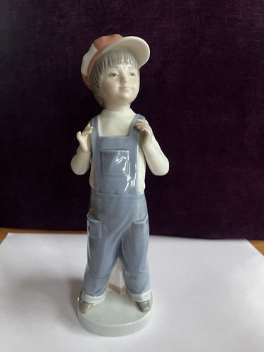 Lladro boy from madrid - from, 4898