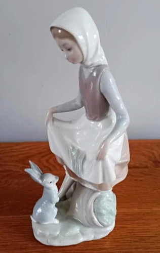 Lladro spanish porcelain - lladro,