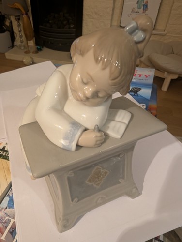 Rare nao lladro first - rare,