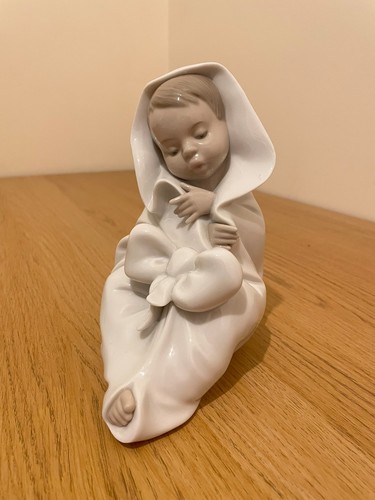 Nao lladro all bundled up - nao, by