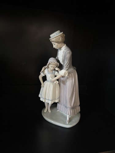 Lladro 5142 solace mother - #,