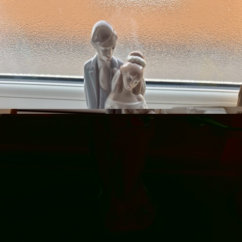 Nao lladro 1437 love - by, 1437.-