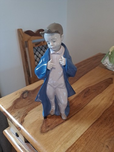 Vintage nao lladro porcelain - vintage,