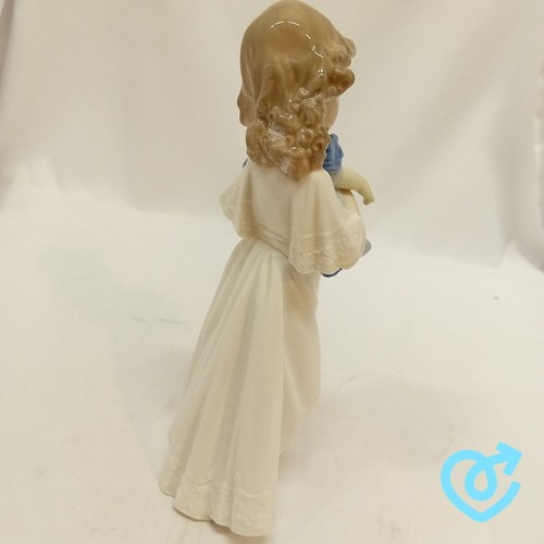 Nao lladro figurine white - lladro,