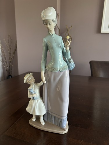 Lladro vintage 1353 mother - 1353, and