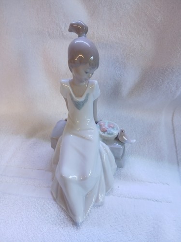 Nao lladro porcelain - nao, by