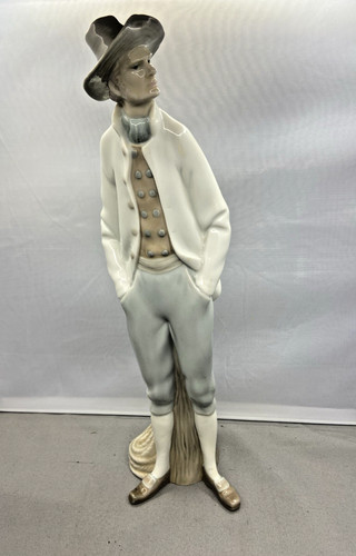 Lladro figurine sailor - lladro, ‘sailor’