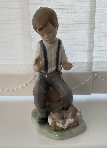 Nao lladro watching - lladro,, “watching