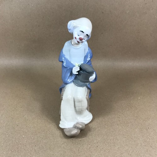 Nao lladro clown 1435 little - clown,