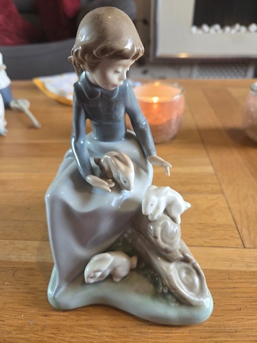 Lladro dao porcelain figure - lladro,
