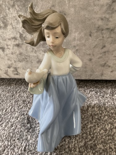 Lladro nao winged friend in - winged,