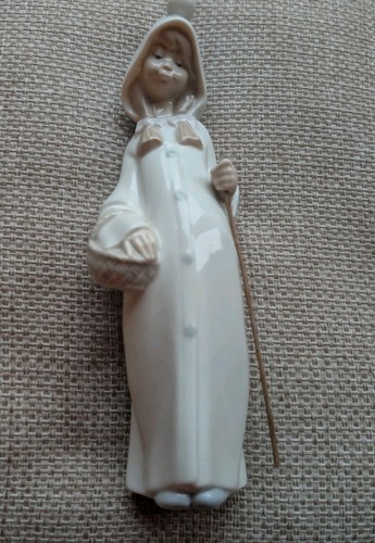 Lladro porcelain figurine - lladro,