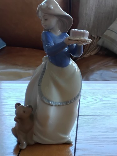 Nao lladro figurine - nao,