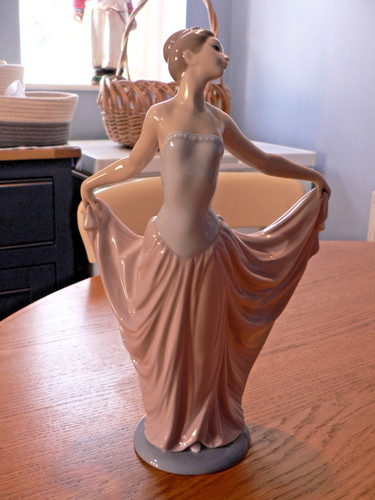 Lovely lladro 5050 the - lladro,